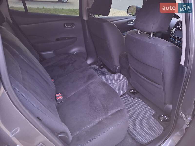 Хэтчбек Nissan Leaf 2014 в Виннице