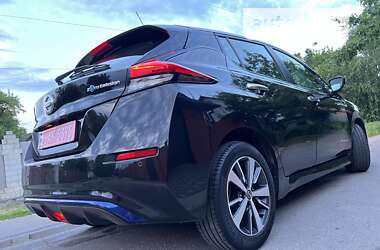 Хетчбек Nissan Leaf 2018 в Кобеляках