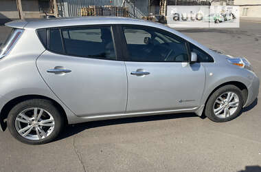 Хетчбек Nissan Leaf 2014 в Кривому Розі