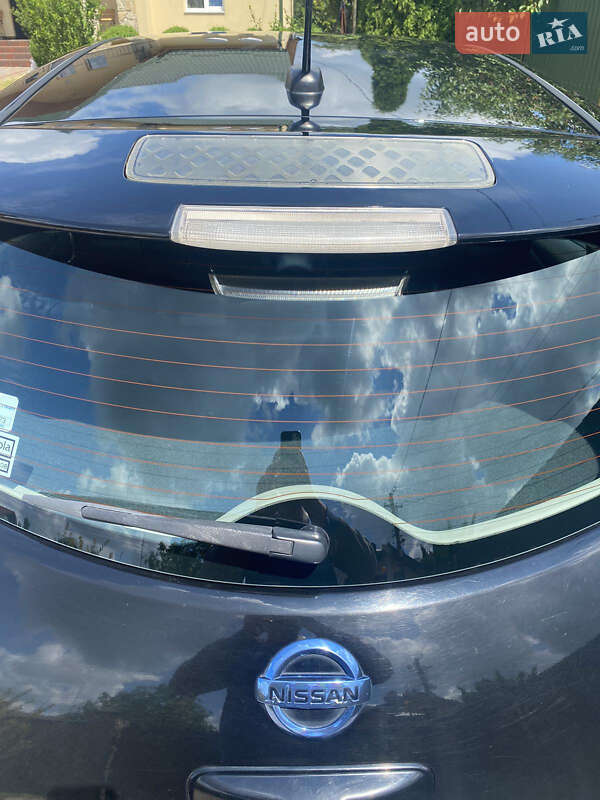 Хэтчбек Nissan Leaf 2013 в Львове фото 5 Хэтчбек Nissan Leaf 2013 в Львове