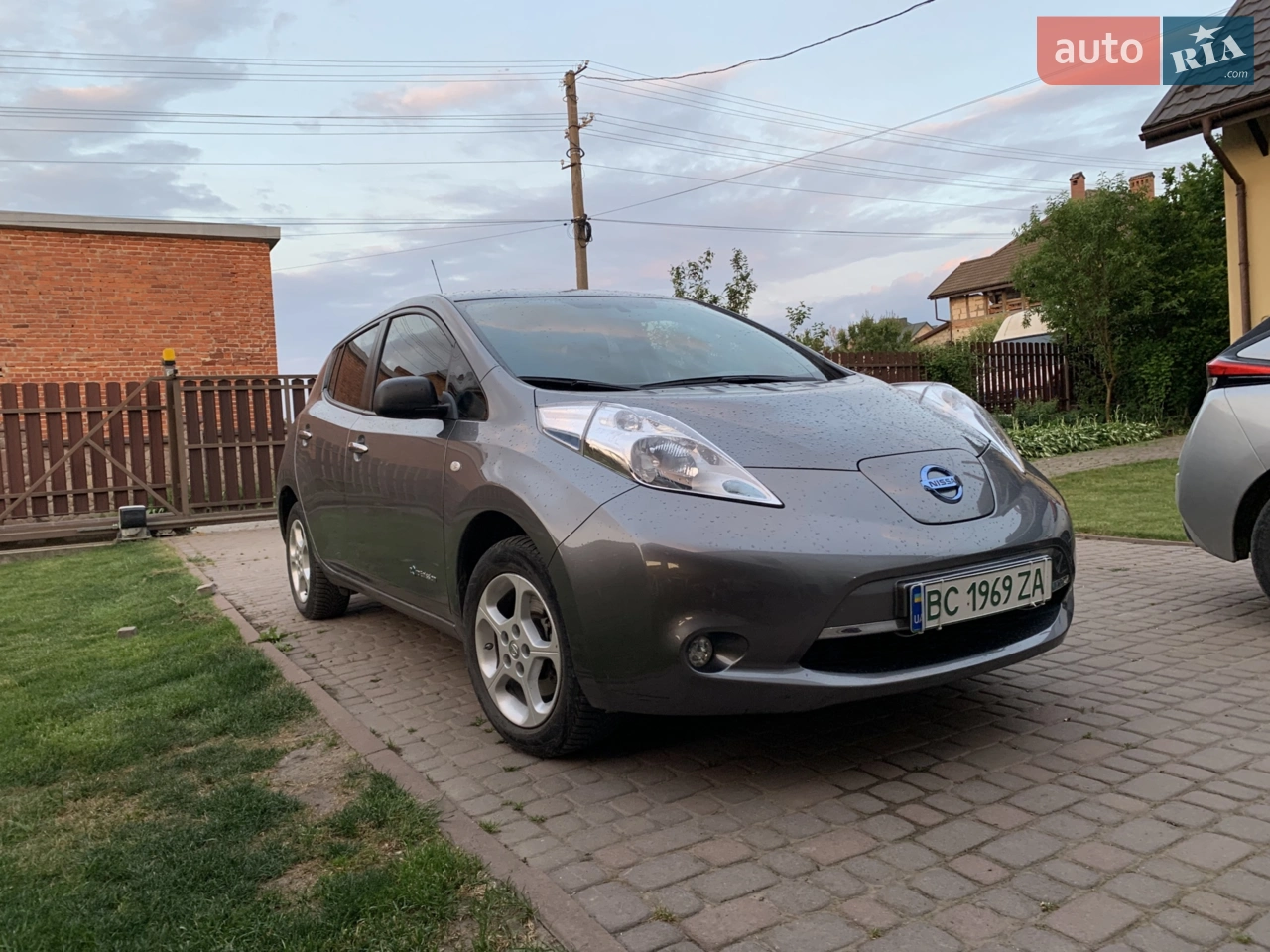 2016 Nissan Leaf - мініатюра 11