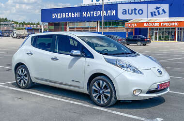 Хетчбек Nissan Leaf 2014 в Кам'янець-Подільському