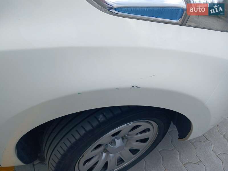 Хетчбек Nissan Leaf 2016 в Львові