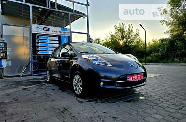 Хетчбек Nissan Leaf 2013 в Луцьку