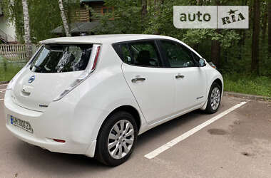 Хетчбек Nissan Leaf 2014 в Житомирі