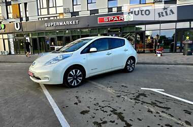 Хэтчбек Nissan Leaf 2016 в Луцке