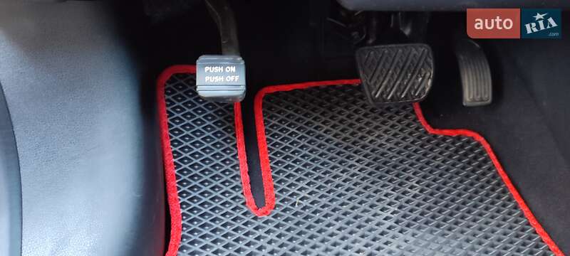 Хетчбек Nissan Leaf 2018 в Долині