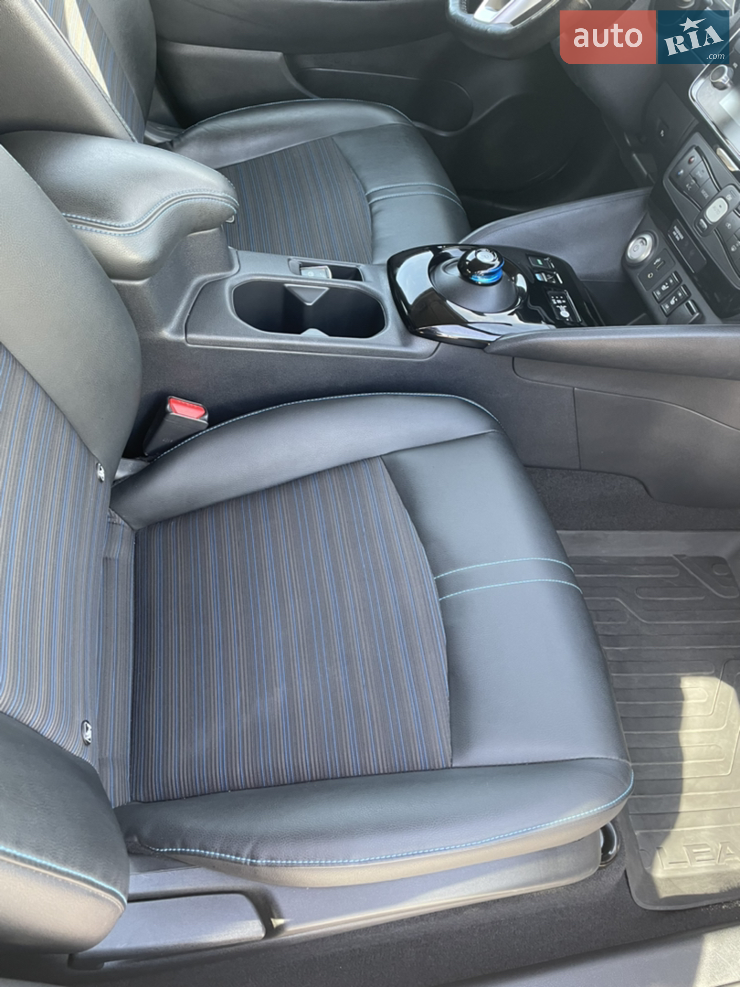 2020 Nissan Leaf - мініатюра 29
