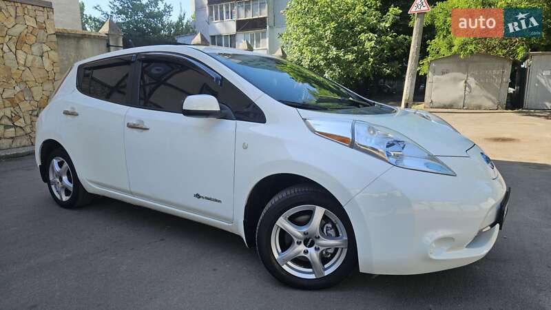 Хетчбек Nissan Leaf 2013 в Одесі фото 9 Хетчбек Nissan Leaf 2013 в Одесі