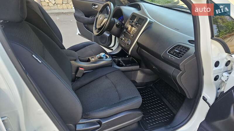 Хетчбек Nissan Leaf 2013 в Одесі фото 52 Хетчбек Nissan Leaf 2013 в Одесі