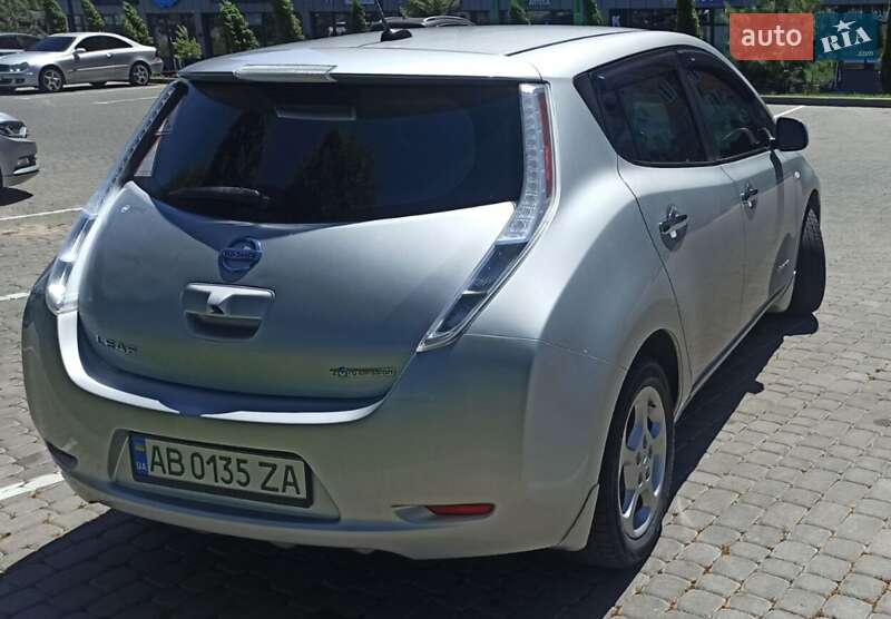 Хетчбек Nissan Leaf 2014 в Вінниці фото 8 Хетчбек Nissan Leaf 2014 в Вінниці