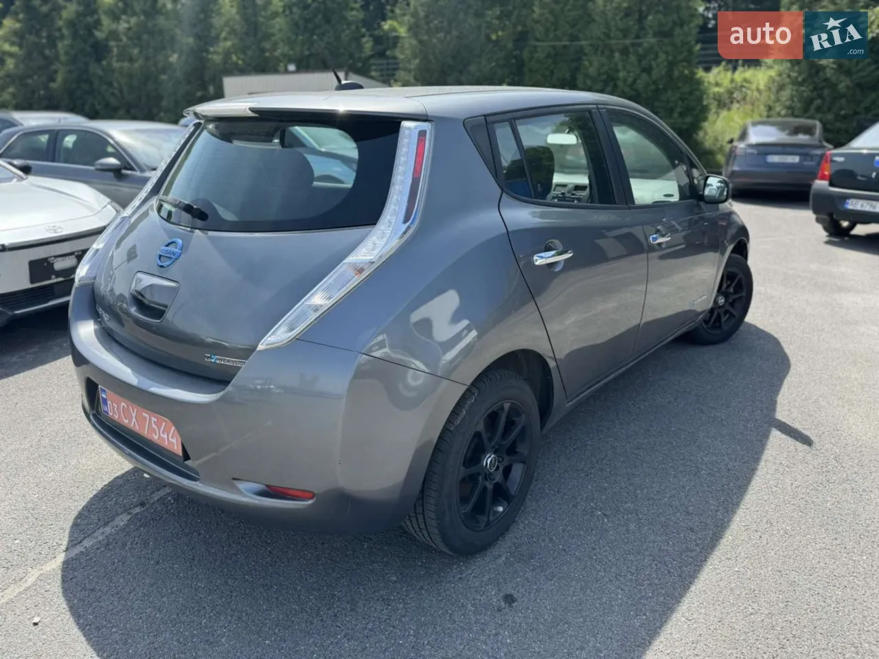 2016 Nissan Leaf - мініатюра 16