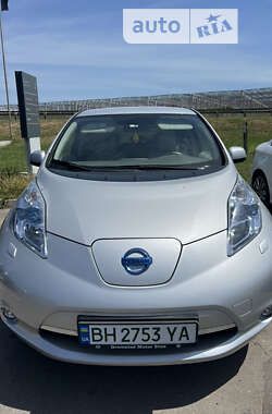 Хетчбек Nissan Leaf 2012 в Одесі