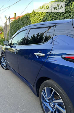 Хэтчбек Nissan Leaf 2018 в Одессе