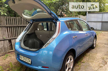 Хетчбек Nissan Leaf 2013 в Харкові