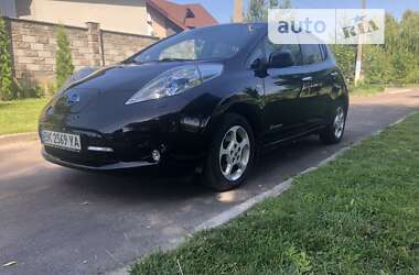 Хэтчбек Nissan Leaf 2013 в Ровно