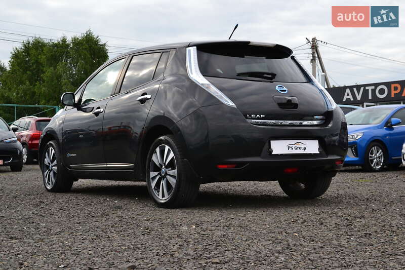 Хэтчбек Nissan Leaf 2014 в Луцке