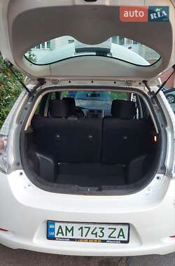 Хэтчбек Nissan Leaf 2015 в Житомире