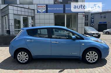 Хэтчбек Nissan Leaf 2014 в Полтаве