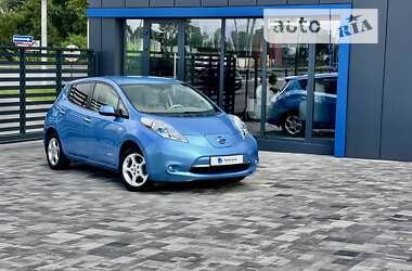 Хэтчбек Nissan Leaf 2012 в Ровно