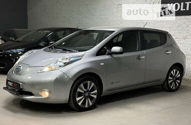 Хетчбек Nissan Leaf 2014 в Володимир-Волинському