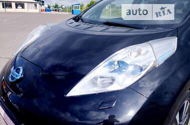 Хетчбек Nissan Leaf 2015 в Луцьку