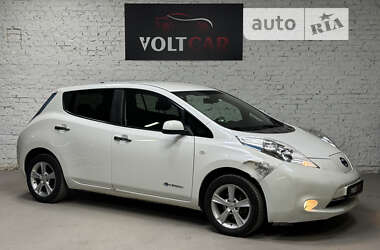 Хэтчбек Nissan Leaf 2013 в Владимир-Волынском