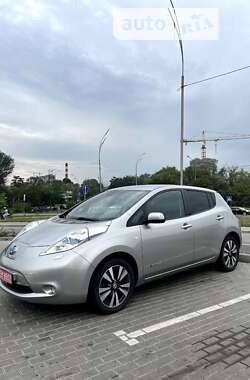 Хэтчбек Nissan Leaf 2013 в Киеве