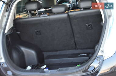 Хетчбек Nissan Leaf 2013 в 