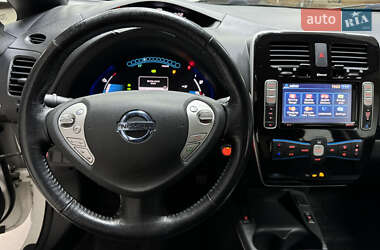 Хэтчбек Nissan Leaf 2013 в Владимире