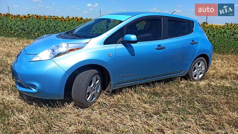 Nissan Leaf 2014