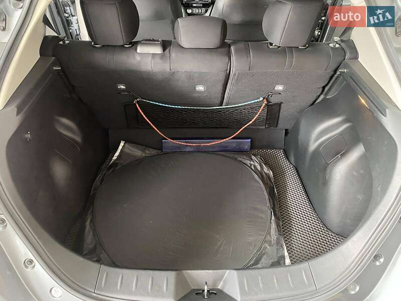 Хэтчбек Nissan Leaf 2020 в Тернополе