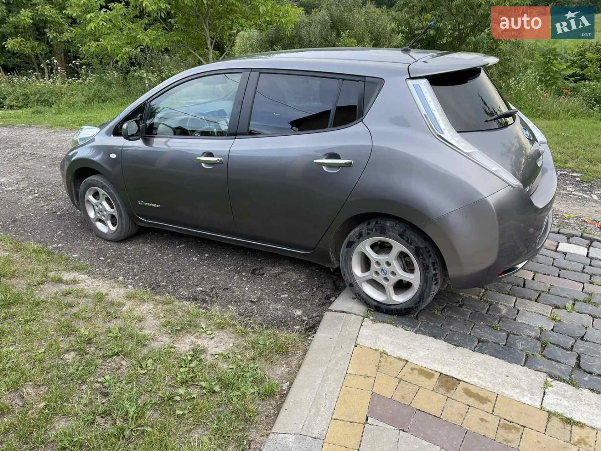 2013 Nissan Leaf - мініатюра 5