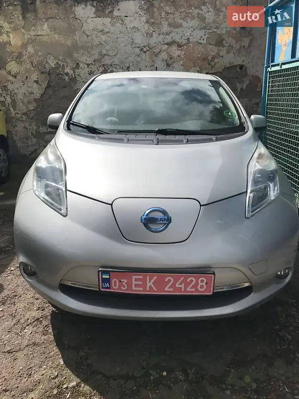 Nissan Leaf 2012