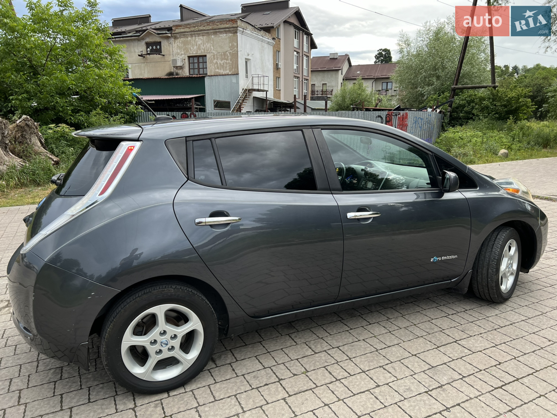 2013 Nissan Leaf - мініатюра 25