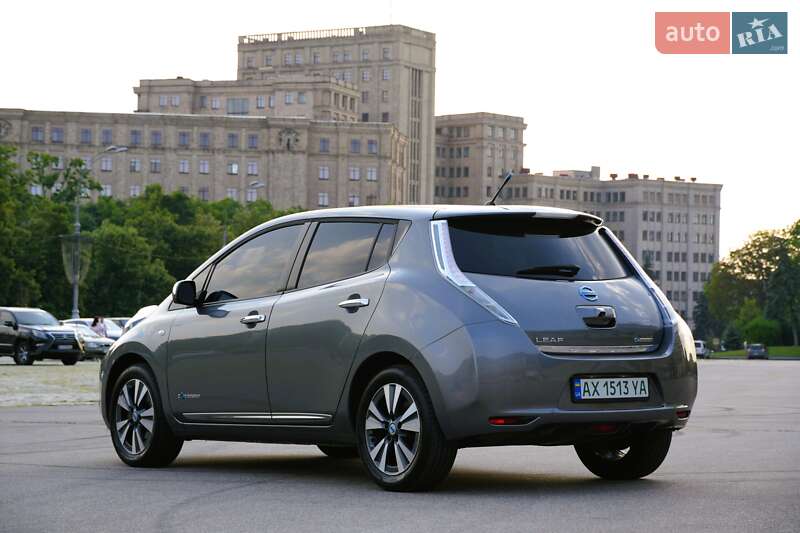 Хэтчбек Nissan Leaf 2013 в Харькове