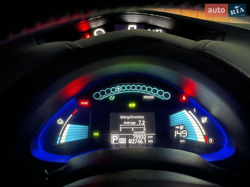 Хэтчбек Nissan Leaf 2014 в Полтаве