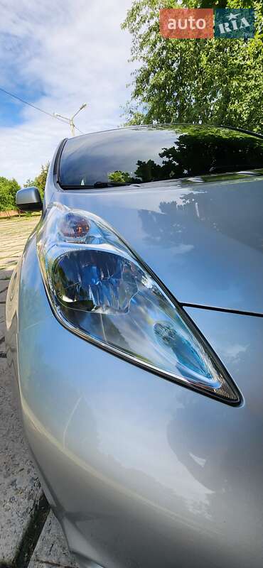 Хэтчбек Nissan Leaf 2014 в Харькове