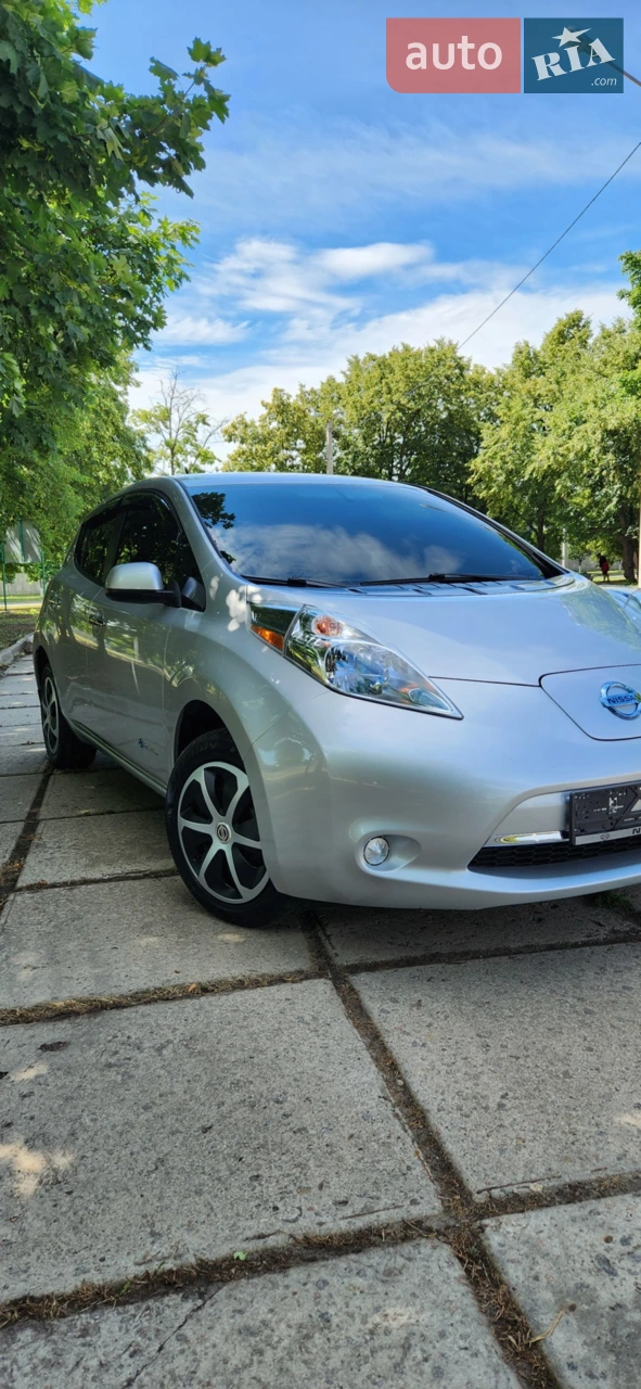 2013 Nissan Leaf - мініатюра 23