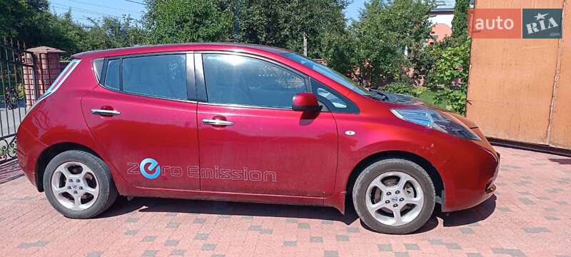 Nissan Leaf 2012
