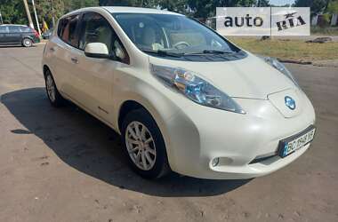 Хэтчбек Nissan Leaf 2012 в Сосновке