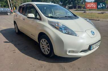 Хэтчбек Nissan Leaf 2012 в Сосновке