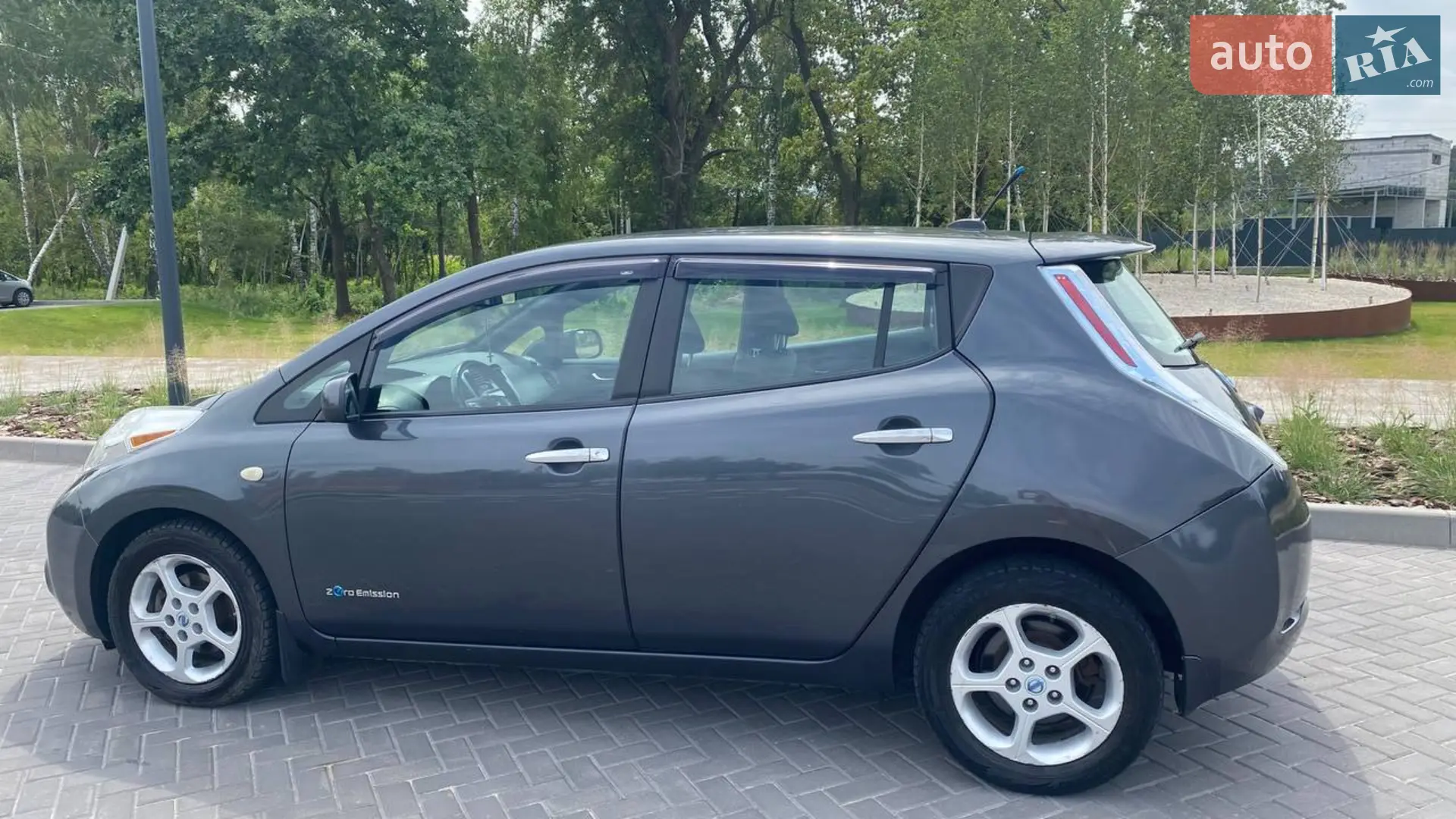 2013 Nissan Leaf - мініатюра 2