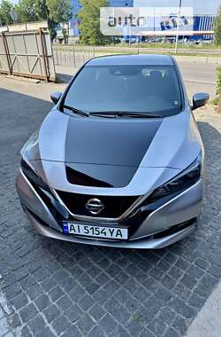 Хетчбек Nissan Leaf 2020 в Києві