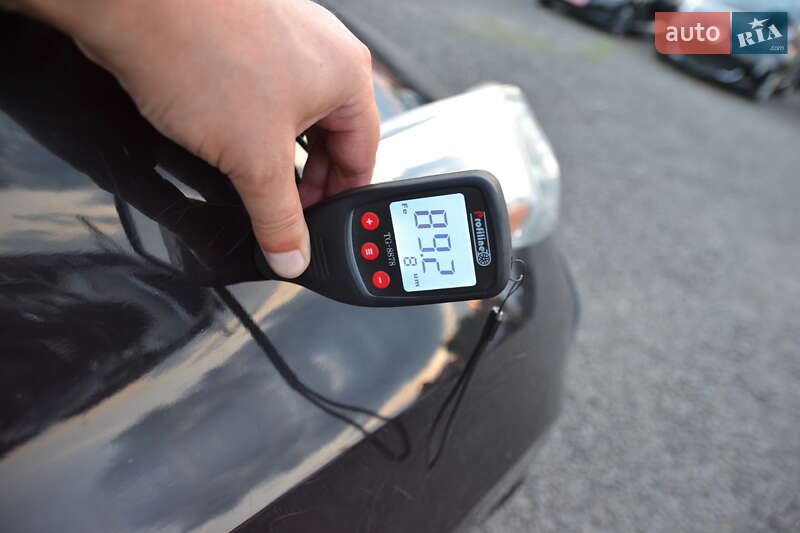 Хетчбек Nissan Leaf 2014 в Луцьку