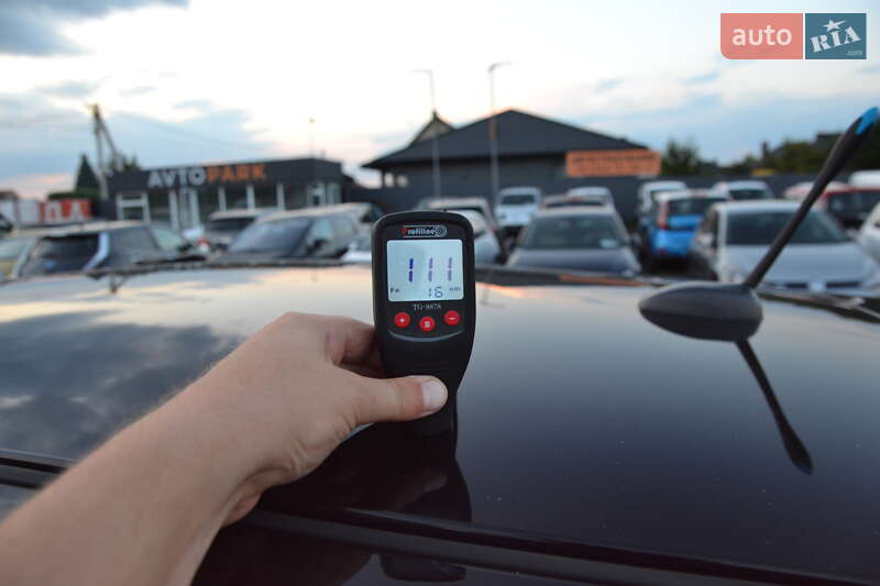 Хетчбек Nissan Leaf 2014 в Луцьку