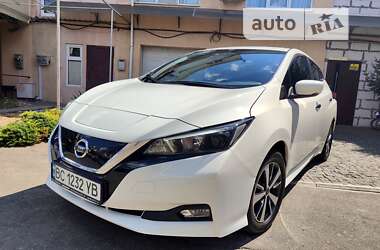 Хетчбек Nissan Leaf 2021 в Одесі