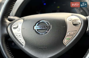 Хетчбек Nissan Leaf 2013 в Червонограді