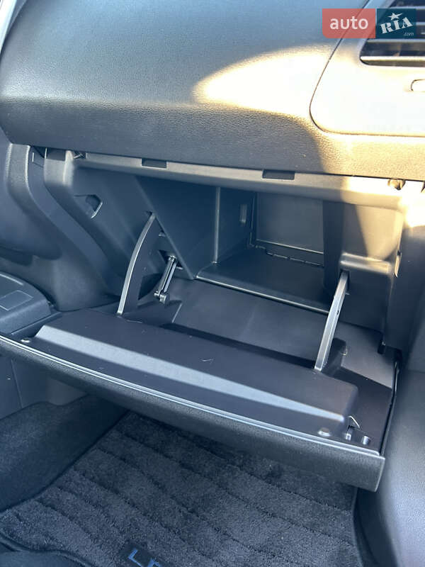 Хэтчбек Nissan Leaf 2015 в Белой Церкви фото 25 Хэтчбек Nissan Leaf 2015 в Белой Церкви