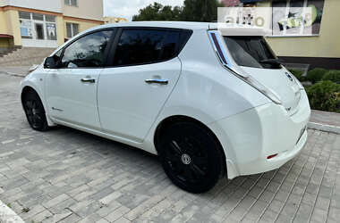 Хэтчбек Nissan Leaf 2014 в Каменец-Подольском